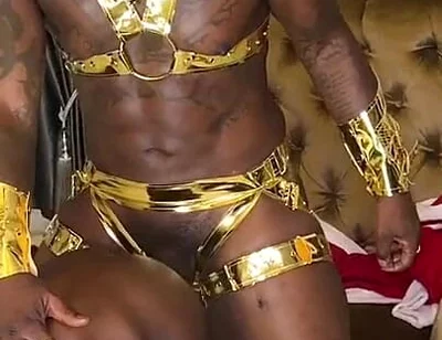 Two Versatile Fuck Their Pussy Roughly Part 1
