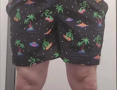 Tryin on Clothes with an Enjoyable Ending.