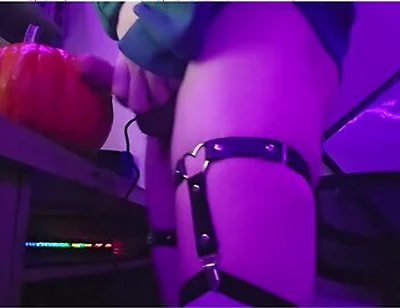 Breaking News Twink Fucks Punpkin And Cums On Monitor