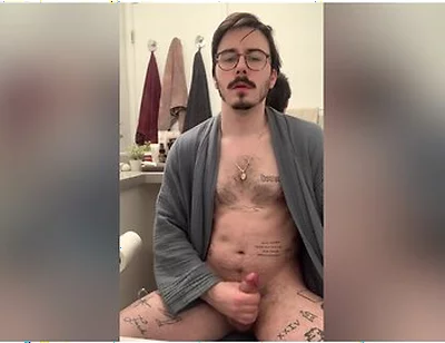 Bulging In My Robe And Jerking Off
