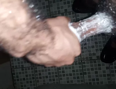 Boy Jerks off in the Shower for His Aunt
