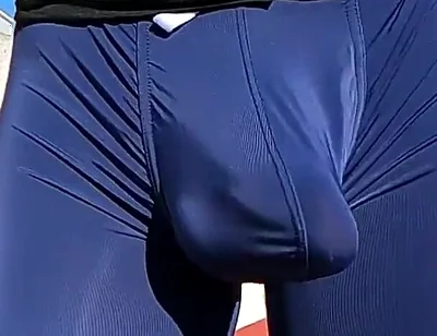 This Is for the Men: We Can Be Provocative Too, slo Motion Bulge