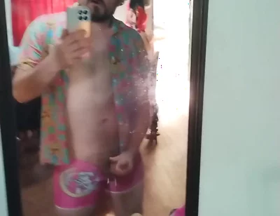 Jerking off Chileno