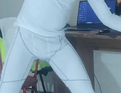 I Cum on Compression Wear