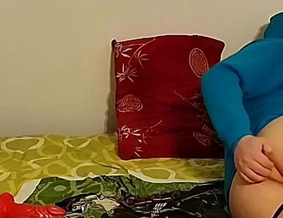 Nerdy Butt Slut's Midweek Relaxation - Part 2