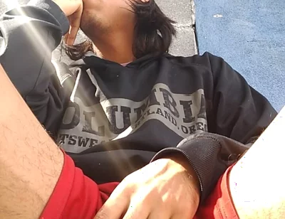 Tremendous Cock of This Big-headed Guy