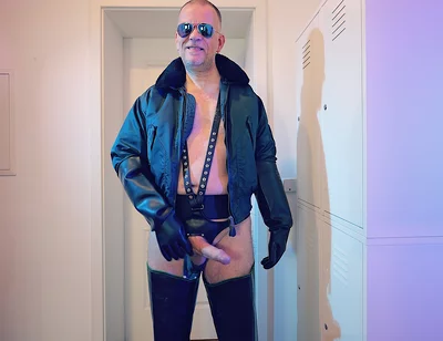 Rubber Waders 9 - Cum Shots Xl