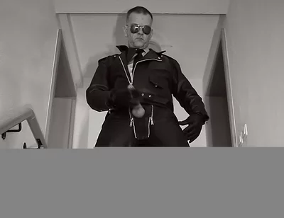 Leatherman 3 Cum Shots & Piss