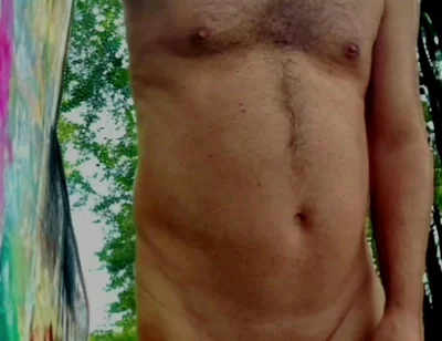 Picture Slideshow - Nude in Public