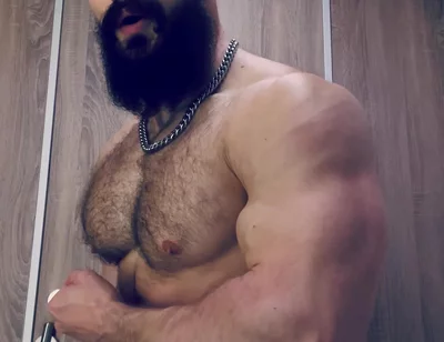 I’m All Sweaty and Muscles Are so Pumped
