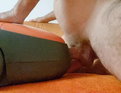 Vacuum Cleaner Throatpie