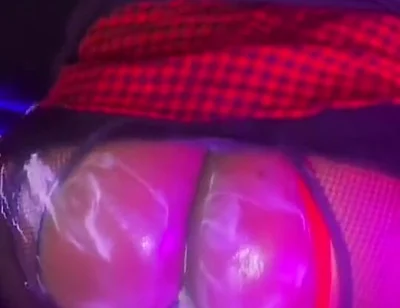 Masturbating My Big Ass with a Dildo