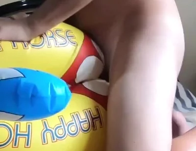 Inflatable ride