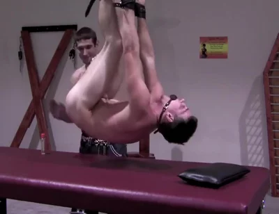 Muscle Bound - Chapter 3