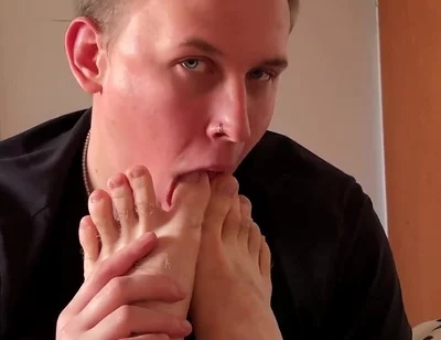 Foot Fuck Untill All Will Covered All of Cum