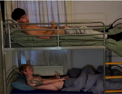 Stepbrothers Share A Bunk Bed And Experiment Ending In Rough Flip Fuck And Cumshot