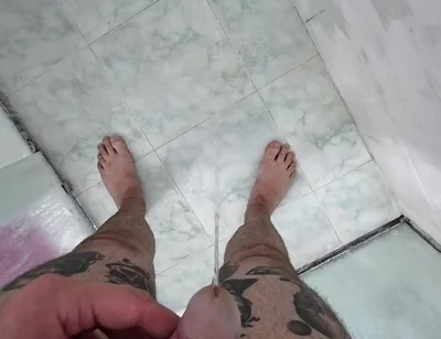 Slow Motion Pee