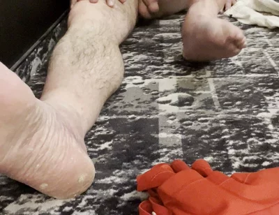 Coach Karl's Bare Feet Bare Balls [8893]