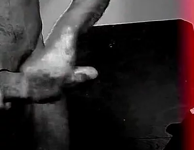 Forgot to Turn off the Camera (goes Viral)