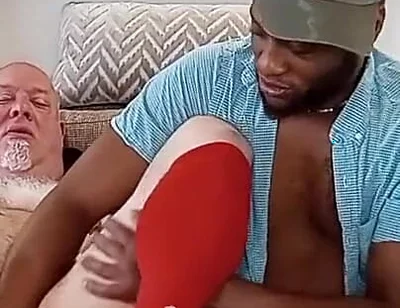 Straight Seduced! Delivery Driver Gets a Taste of Something Else!