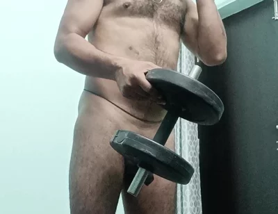 Indian desi man enjoys workout