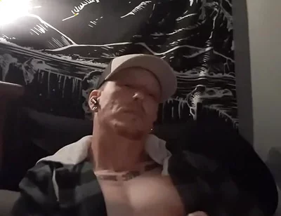 Jerking off to Porn for a Massive Cumshot