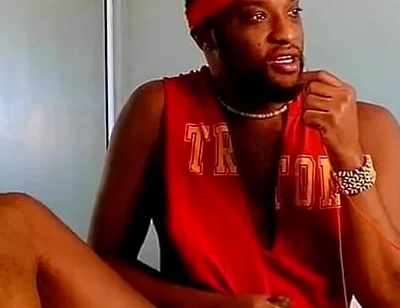 Kennie Jai Jerks off for a Fan!