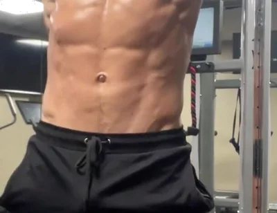 Little Hotel Gym Pump While I Wait for
