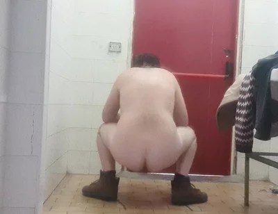 Nude in Pubblic Bathroom