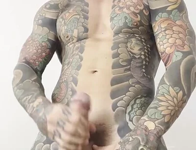Spanish Guy Masturbates Until He Gets His Milk