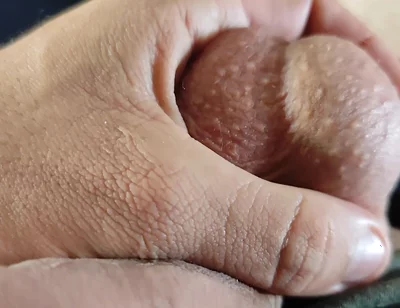 Homemade Stimulator Shoots Electric Shock in the Glans.