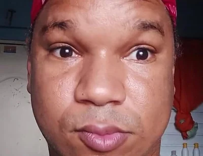 With a Beard or Without a Beard