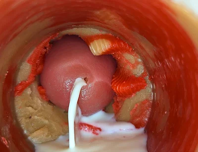 Camera Inside Captures Crempie