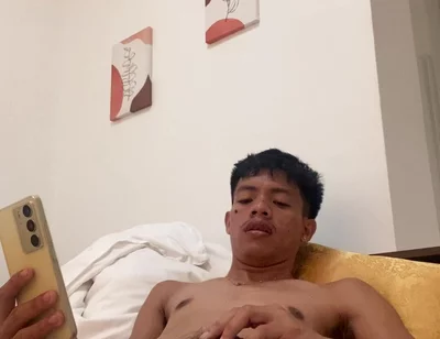 Filipino Twink Gets Hard, Jerking off to Explosive Cumshot
