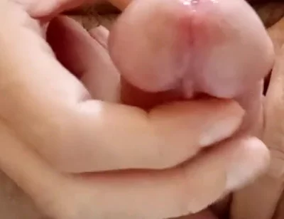 Rockardglans powerful cumshot in bathroom