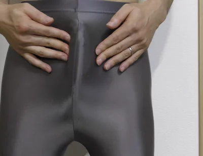 Masturbation with Black Spandex Leggings