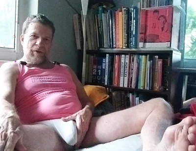 Library Training with Feet and Cum Countdown