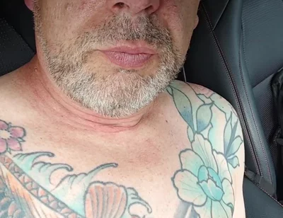 Sls-frank I Masturbate in the Car and Wait for Punters to Blow Them