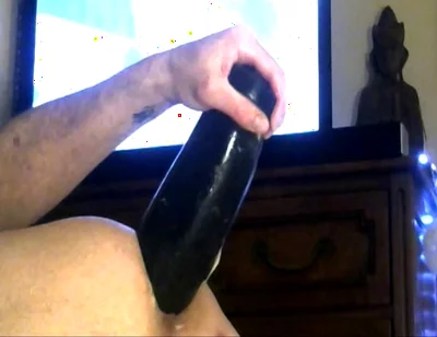 Feeding My Insatiable Hole Before It Meows