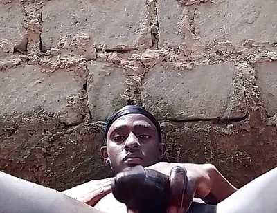 Twink with a Big Black Dick Jerks off in a Hot Vedio Out in Public as Neighbours Watch