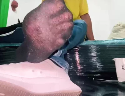 The Best Colombian Feet to Worship - Tomasstyl Chaturbate