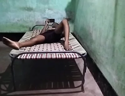 Hostel Guy Alone the Room New Xnxx