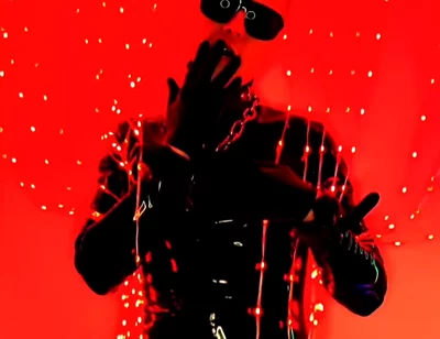 Rubber Musik Video