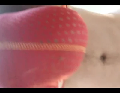 One Way to Cum Handsfree...