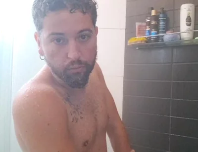 I Did My First Live Stream in the Shower and Received Compliments