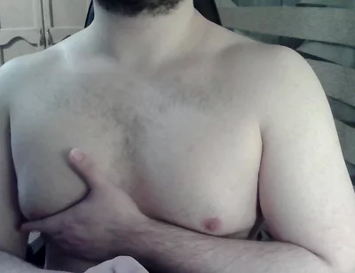Hot Beefy Camboy Teases and Shows off