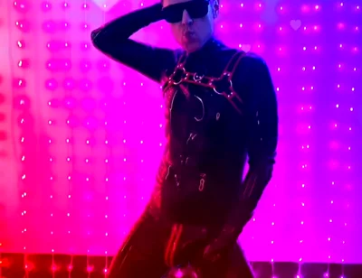 Vide Clip Outtake for My New Reellatexrubberblackstyle