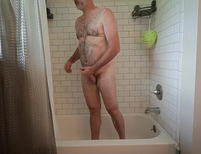 Shower Time with Jon Scarecrow