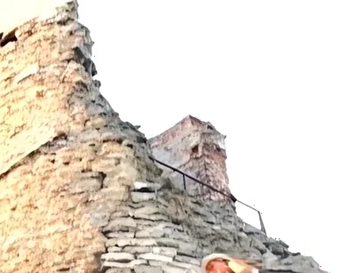 BJörn and Jean Discovered More Than Just Old Castle Ruins