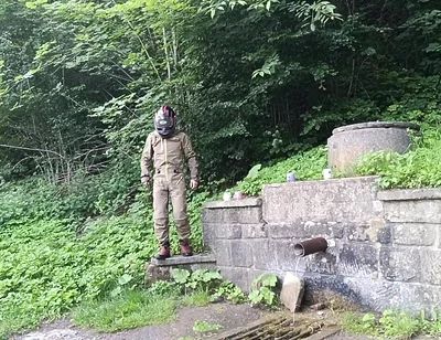 Jerking off in Public on the Road Near a Spring, Caught by a Young Man Masturbating Completely Naked